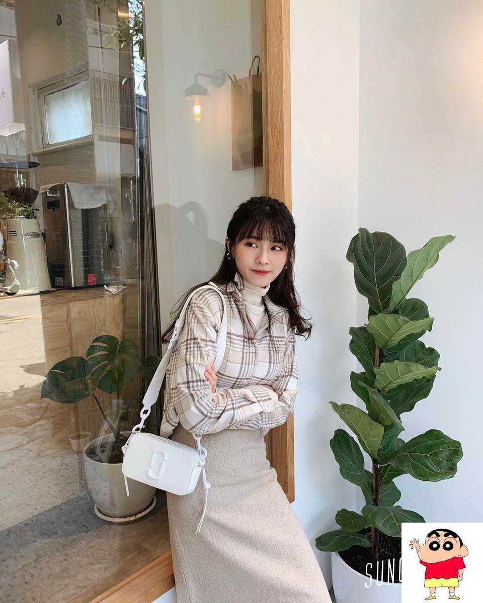 李素起身的时候